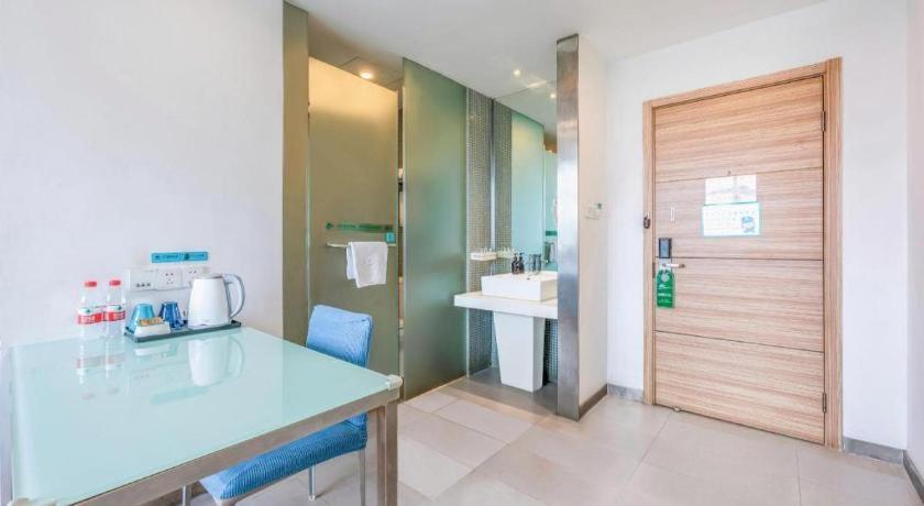 Shanshui Trend International Airport Branch Hotel 4*