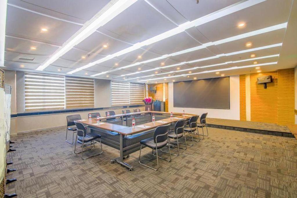 Shanshui Trend International Airport Branch 4*